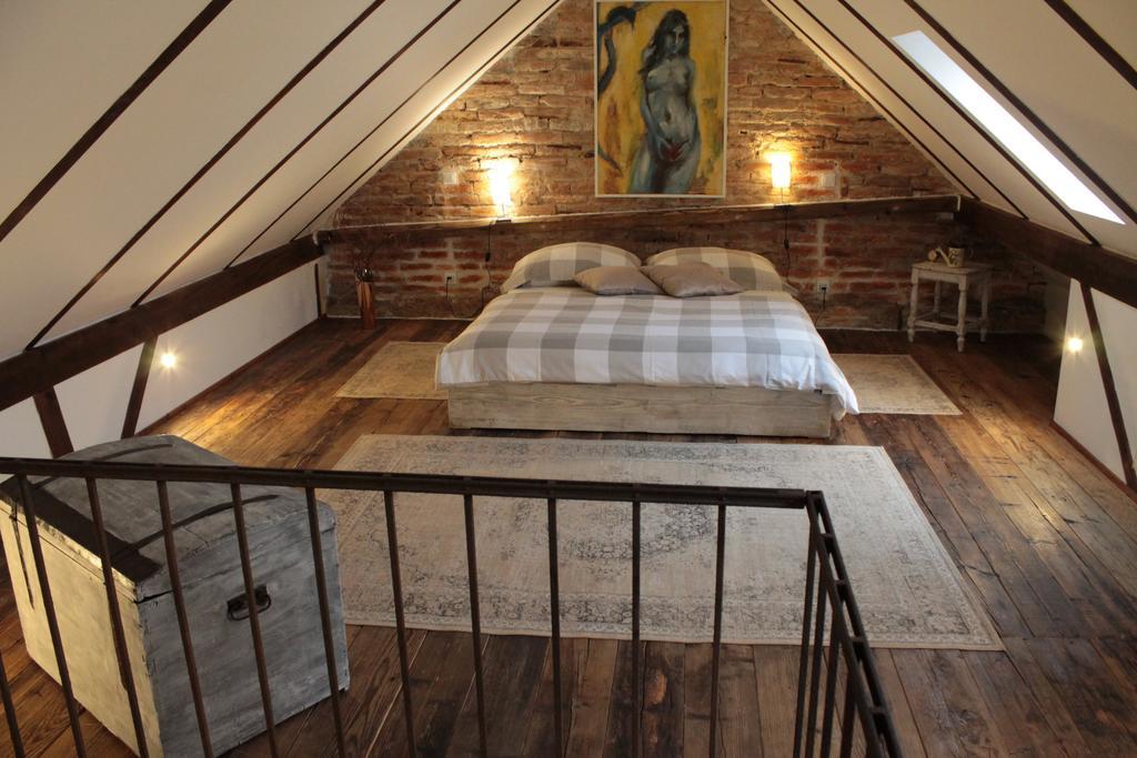 Apartment Antico
